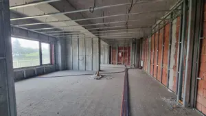 Vand spatiu pretabil birouri, servicii, situat in pitesti, craiove - imagine 7