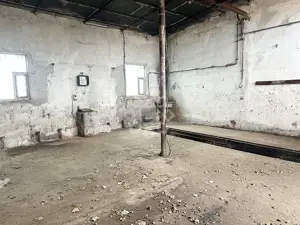 Teren 2100mp si spatii pentru depozitare de inchiriat zona Iosia - imagine 9