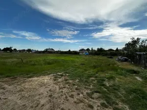 Vand teren intravilan 500 mp Valu lui Traian