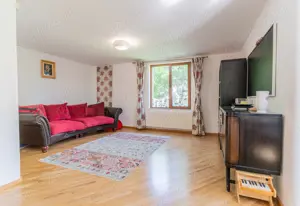 Casa situata intre padure si lac in Mogosoaia, Jud. Ilfov - imagine 10 Casa situata intre padure si lac in Mogosoaia, Jud. Ilfov - imagine 10