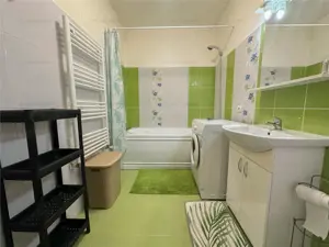 Apartament cochet 2 camere | parcare | Zona Coresi - imagine 8