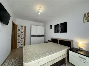 Apartament cochet 2 camere | parcare | Zona Coresi - imagine 5