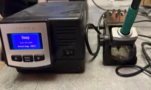 Stație de lipit profesionala JBC HD-2B , second hand