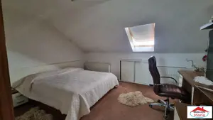 Apartament 3 camere semicentral pe 2 niveluri - imagine 13 Apartament 3 camere semicentral pe 2 niveluri - imagine 13