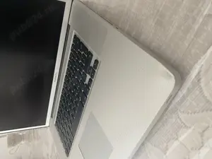 Laptop MacBook Pro 17  A-1297