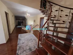 Vila cu 20 ari teren in Scheia - imagine 13