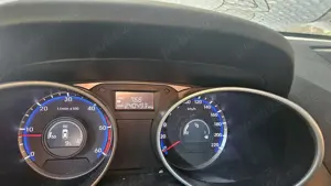 Vând Hyundai IX35 4x4 - imagine 4