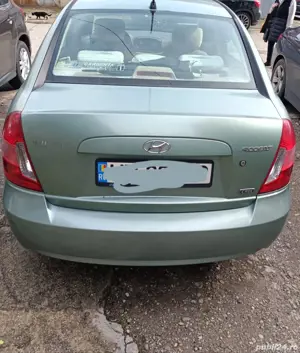 Vand autoturism Hyundai Accent - imagine 3