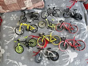 Macheta metalica bicicleta 18 cm lungime - imagine 2