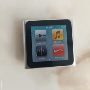 Vând Apple iPod Nano generația a 6-a de 8GB, impecabil [poze reale]