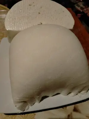 Lapte și caș de capră 