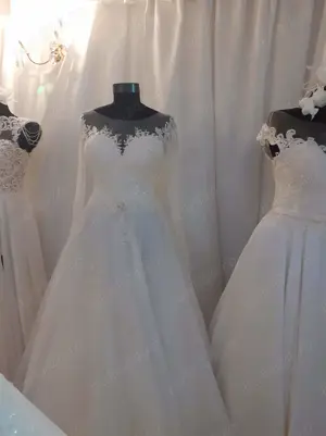 Rochie  de mireasă - imagine 4