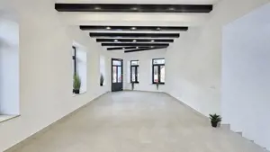 Pozitionare Centrala - Cladire Multifunctionala