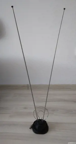 A N  T E N Ă telescopică cu 2 brațe,nouă