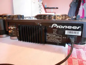 Playere Pioneer CDJ 1000Mk3 ca Behringer,Reloop,Numark,DJM,Omnitronic - imagine 5