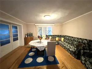 VILA CU 11 CAMERE, BEIUS - imagine 17