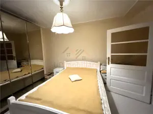 VILA CU 11 CAMERE, BEIUS - imagine 13