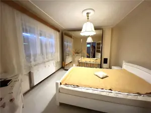 VILA CU 11 CAMERE, BEIUS - imagine 14