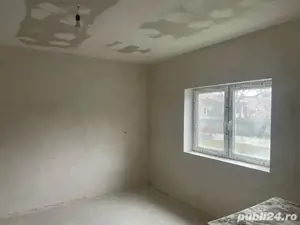 casa renovata în Vadu Crisului - imagine 3
