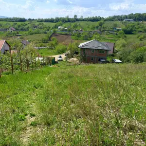 P.F. teren intravilan Barnova, sat Cercu + autorizatie duplex - imagine 8