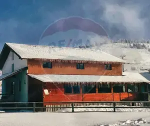 Pensiune de vânzare Arieseni la 100 m de partie - imagine 7