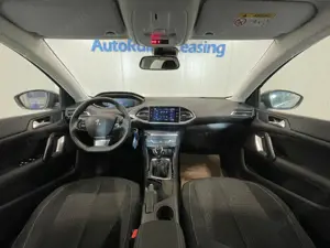 Peugeot 308 - imagine 7