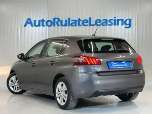 Peugeot 308 - imagine 4