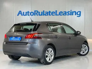 Peugeot 308 - imagine 3