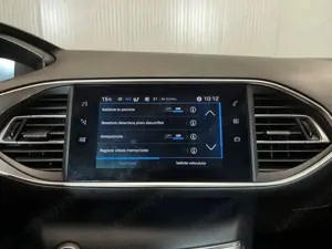 Peugeot 308 - imagine 13