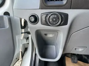 Ford Transit - imagine 15