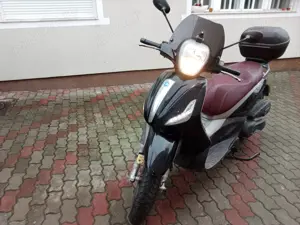 Piaggio Beverly 300 350
