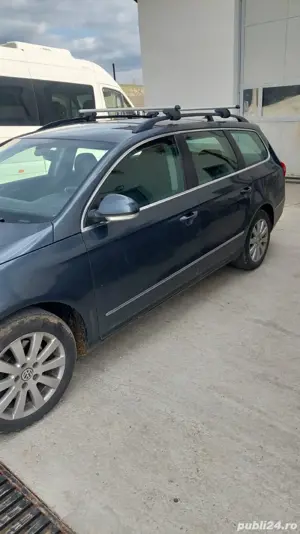 VW Passat 2010 - imagine 3