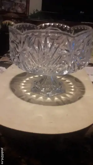 Fructiera din cristal