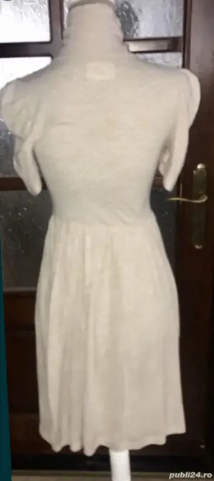 Rochie Zara minimalista Superba