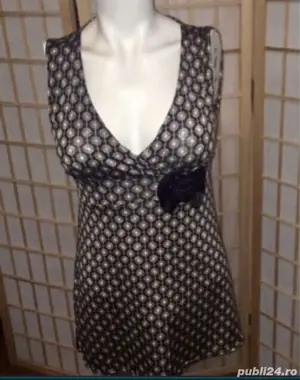 Bluza decoltata si spate gol made in France