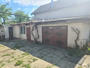 Casă regim Dp+P teren generos 1152 mp  Codlea, DN1, 2 garaje, grădină - imagine 5