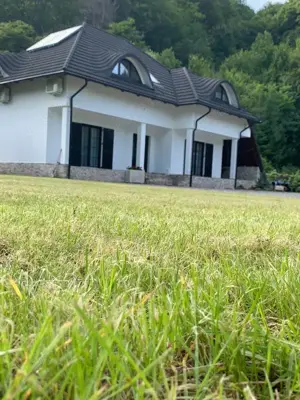 Cazare, casa de vacanta, camere de inchiriat, cabana regim hotelier