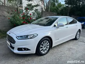 Ford Mondeo HYBRID automat 2.0i 187cp 2019 TVA Deductibil