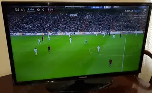 Televizor LED Samsung 32" (81 cm) UE32EH5000W