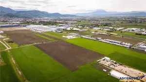 FILM! Teren intravilan, 10.000 mp, Grivitei, Brasov - imagine 2