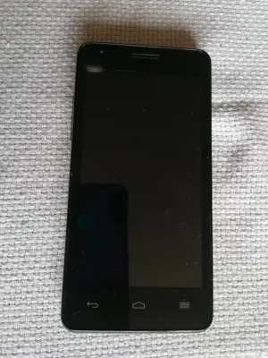 Vodafone  N985 lițe 4 g baterie epuizata.Și Vodafone 890N  - imagine 3