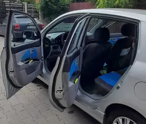 vand autoturism KIA Picanto - imagine 4