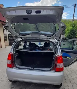 vand autoturism KIA Picanto - imagine 6