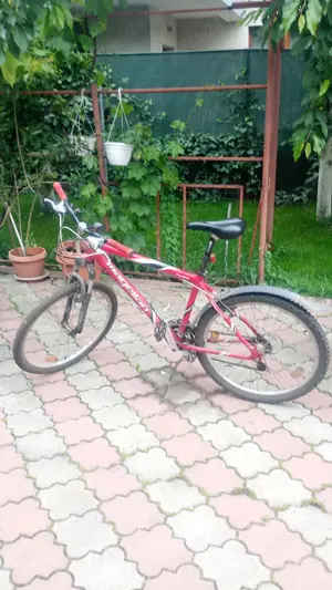 Vând bicicleta Magellan Hydra