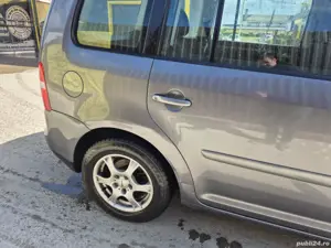 Vand Vw Touran 1.4 TSI - imagine 3