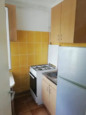 Inchiriez apartament - imagine 4