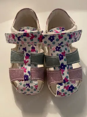 vand sandale nr 22 - fetita