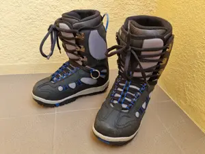 Booti pentru snowboard, marimea 39