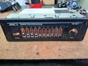 Egalizator auto cu amplificare 100W GM Opel Graphic Equalizer Booster