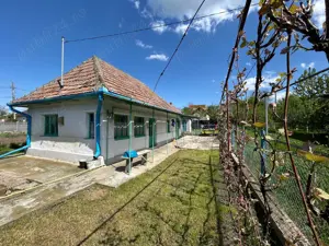 Vanzare casa comuna Bogata, judetul Mures - imagine 4